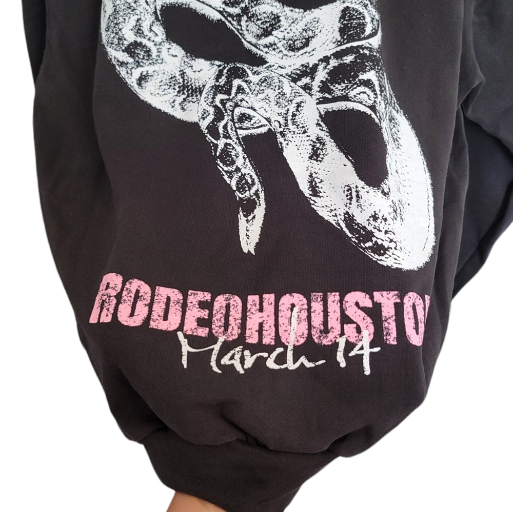 🆕️ Machine Gun Kelly Outlaw Rodeo Houston Crewneck Pullover Sweatshirt - Picture 7 of 9